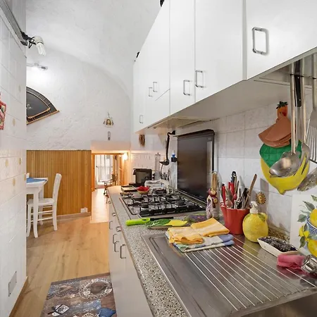 Via Corradi * San Remo