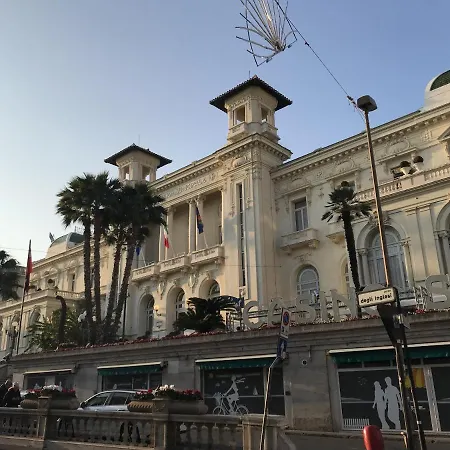 Via Corradi * Sanremo