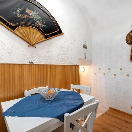 Apartment Via Corradi *