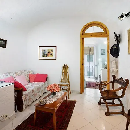 Via Corradi Apartment Sanremo