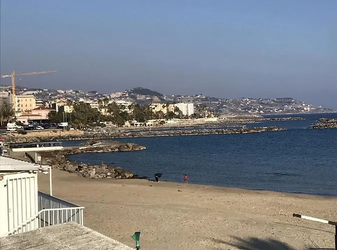 Via Corradi Apartamento