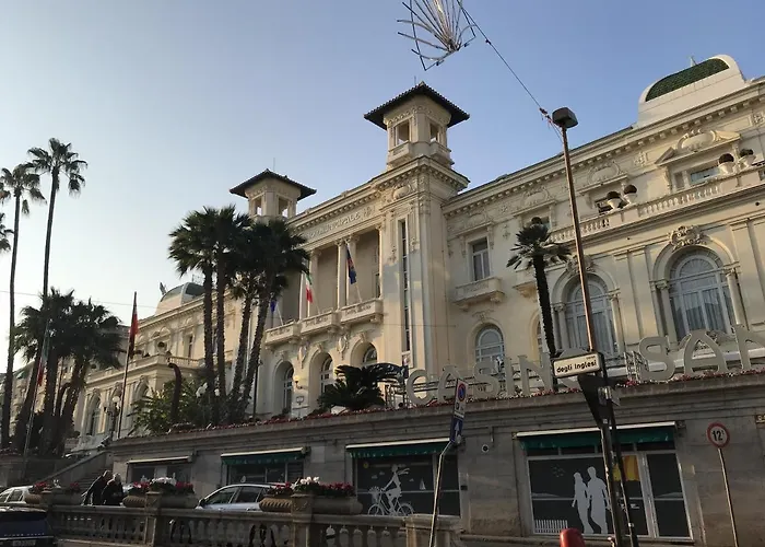 Via Corradi * Sanremo