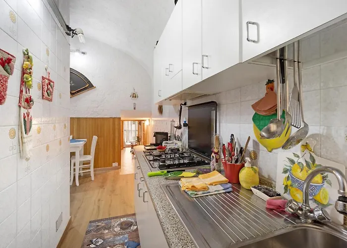 Via Corradi * Sanremo