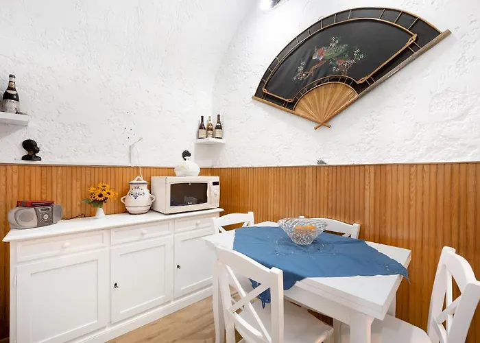 Via Corradi Apartamento